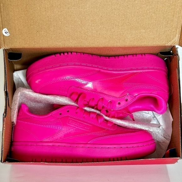 Hot Pink Patent Leather Sneakers Reebok Bold Loud Cardi B Club C Double 6.5 - Picture 3 of 13